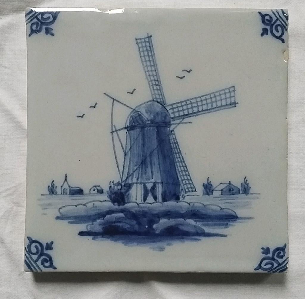 Tichelaar tegel blauw met molen, Ophalen
