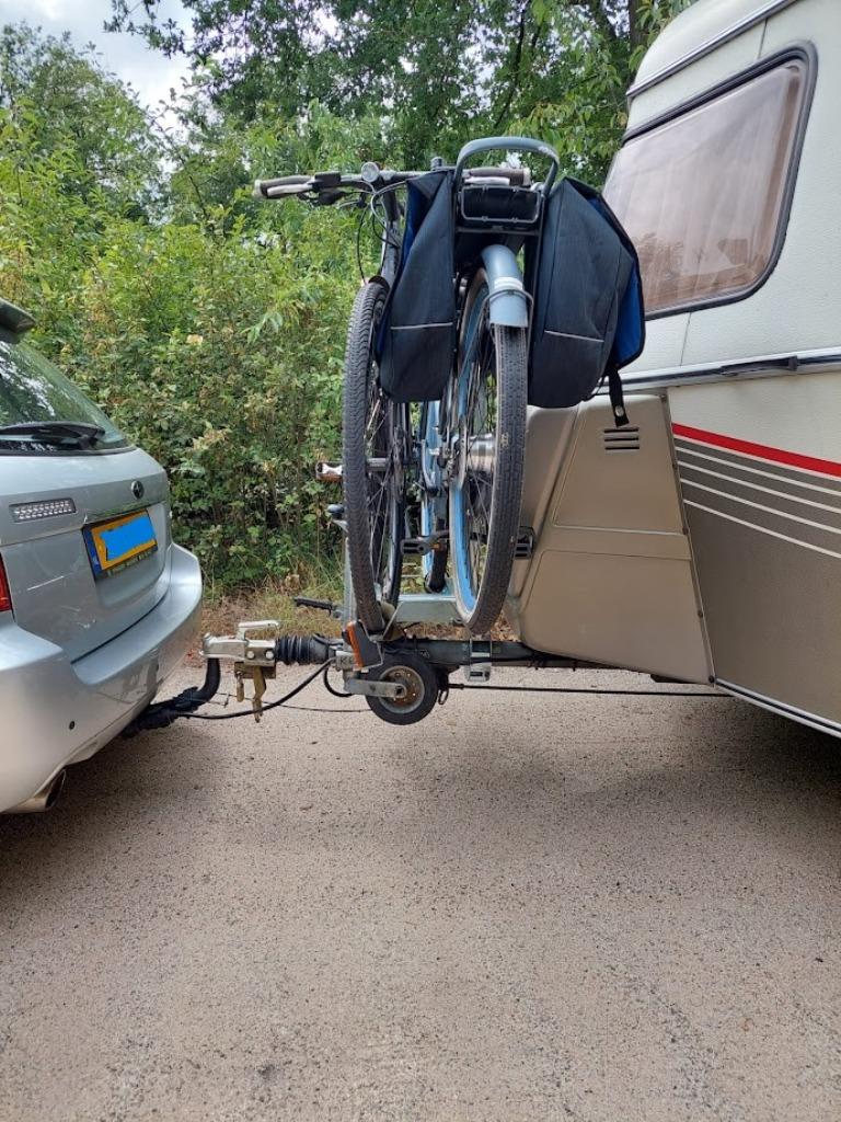 Nieuwe disseladapter ronde dissel voor fietsendrager Eriba., Auto diversen, Fietsendragers, Ophalen of Verzenden, 1 fiets, Nieuw