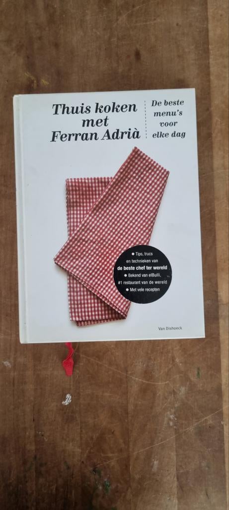Thuis koken met Ferran Adrià - Kookboek, Boeken, Kookboeken, Ferran Adrià, Gezond koken, Ophalen of Verzenden, Zo goed als nieuw