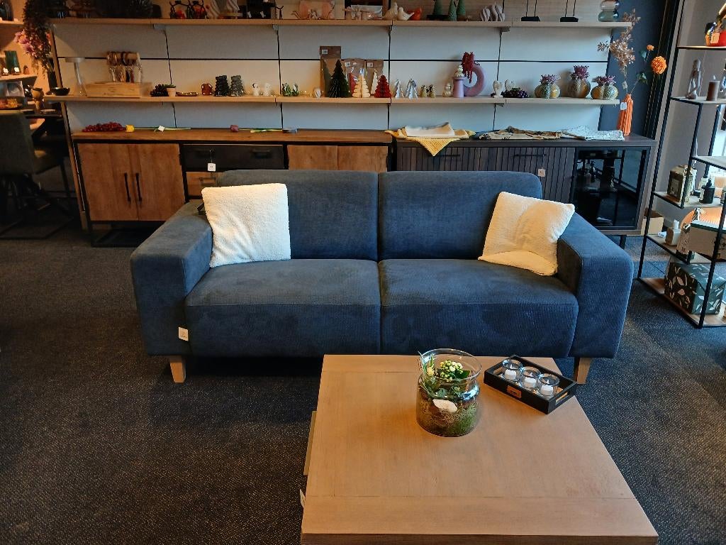 Nieuwe bank - Blauw, Ophalen, Ven liemde, 5071bh, Nieuw