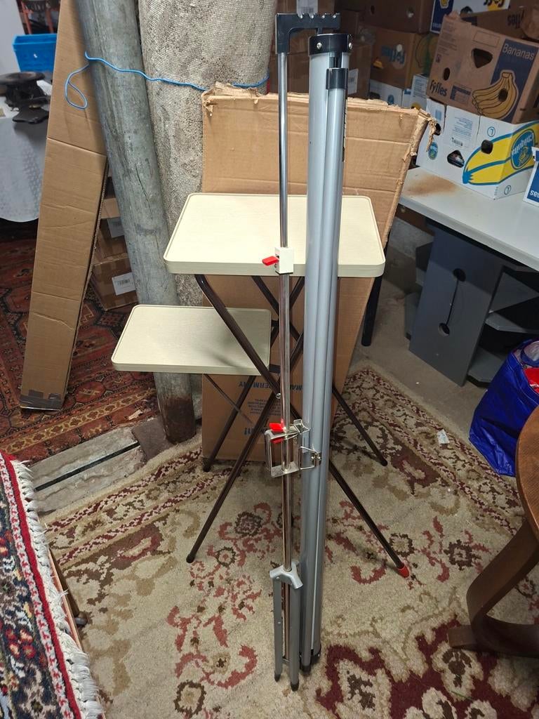 Dia projector tafel met scherm, Ophalen of Verzenden, Gebruikt, Minder dan 150 cm, Driepoot