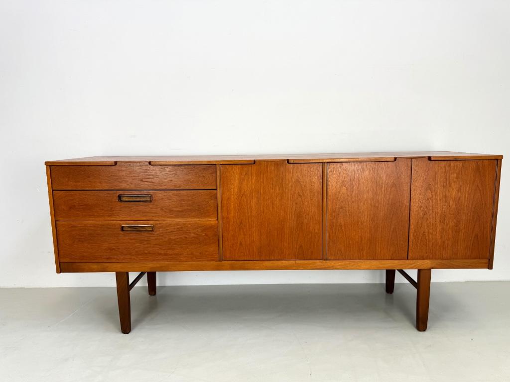 Vintage dressoir Nathan SALE., Huis en Inrichting, Kasten | Dressoirs, Verzenden, 150 tot 200 cm, Teakhout, Zo goed als nieuw