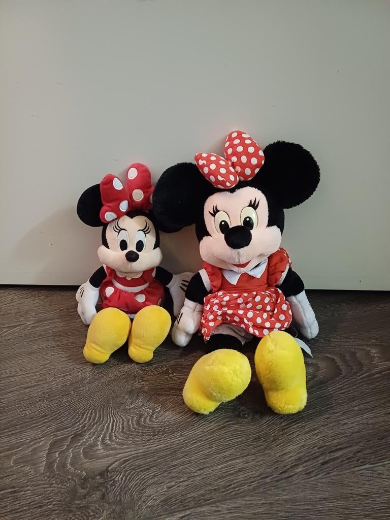 Twee Minnie Mouse Knuffels, Ophalen of Verzenden, Gebruikt, Overige typen