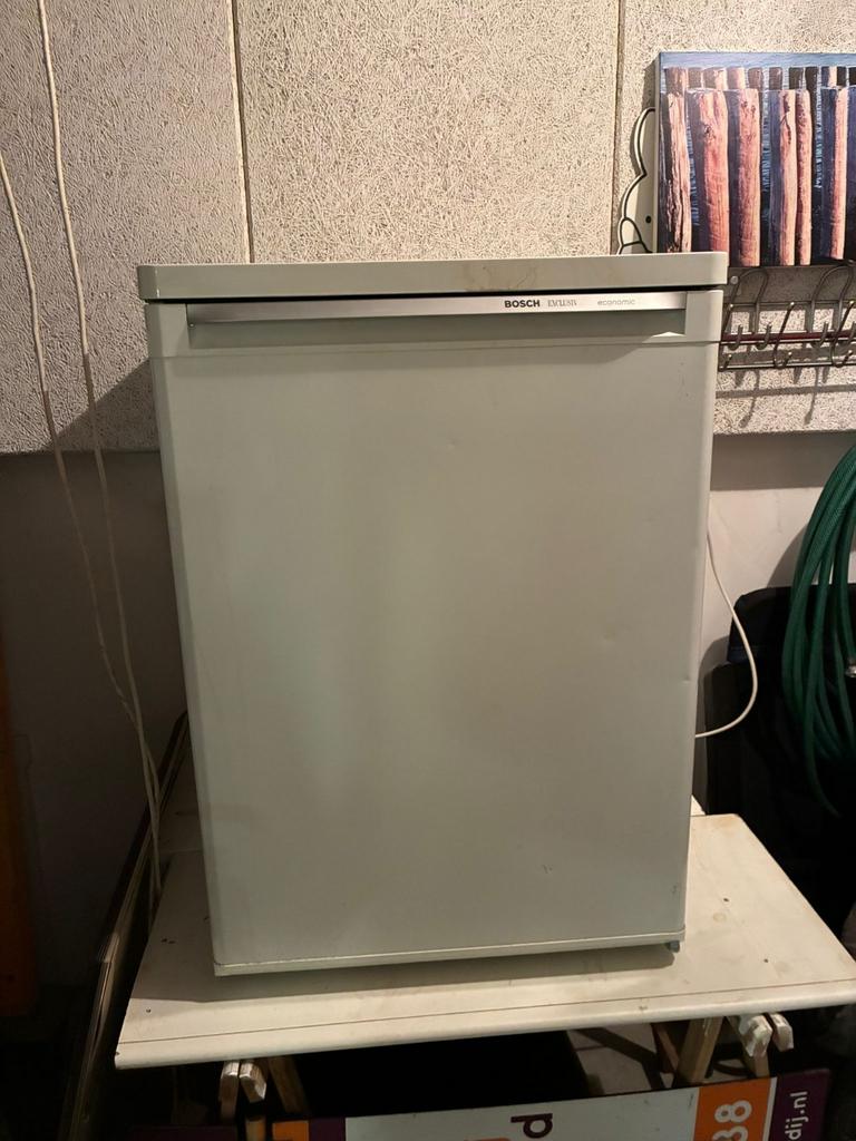 Koelkast Bosh exclusiv economic, 200 liter of meer, Ophalen of Verzenden, Zonder vriesvak