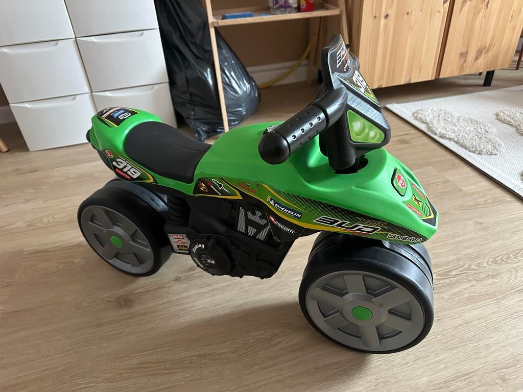 Stoere loopauto voor kleine coureurs!, Ophalen, Zo goed als nieuw, Loopvoertuig