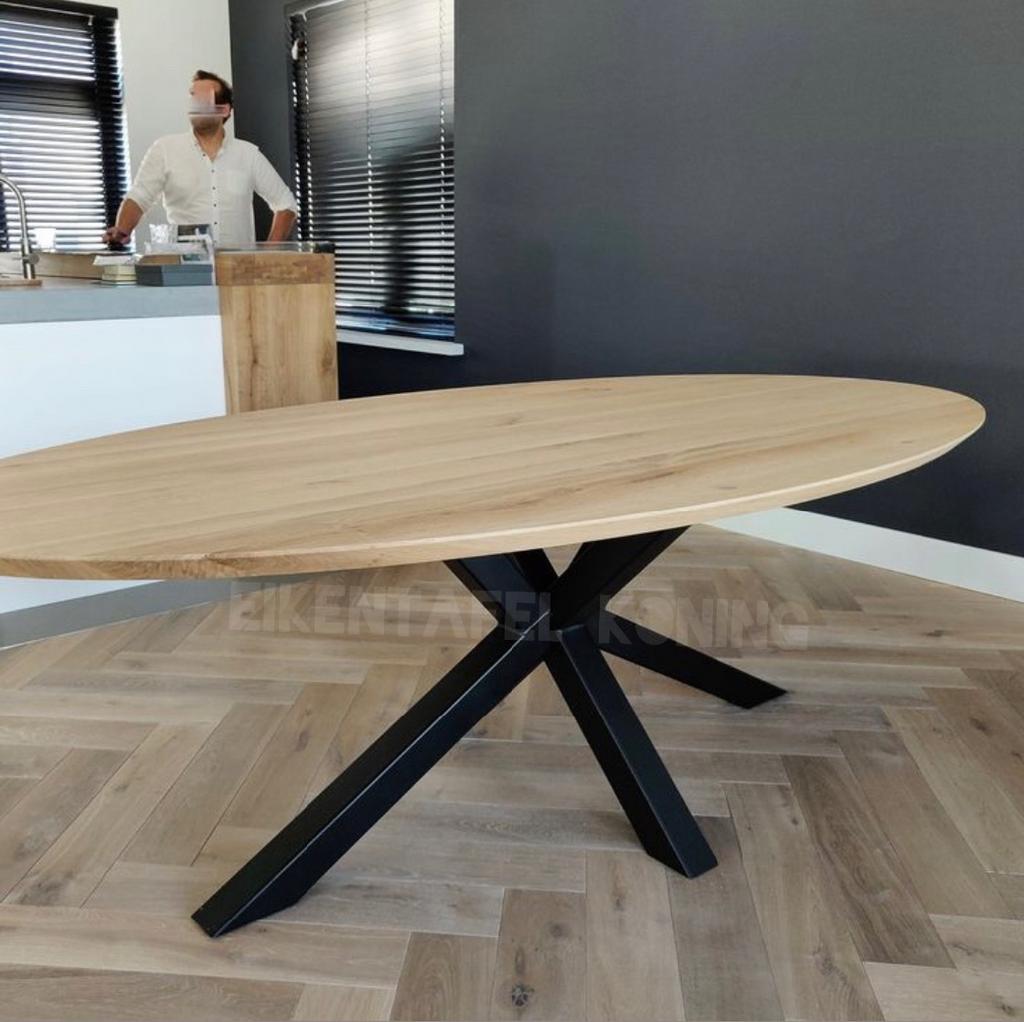 Eiken eettafel ovaal rond massief spinpoot levertijd 1 week, Ophalen of Verzenden, Nieuw, Rond
