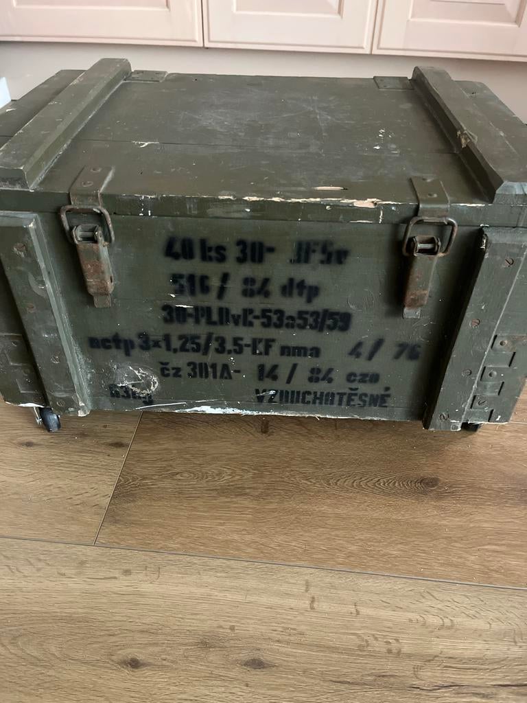 Munitiekist - Militaria, Verzamelen, Militaria | Algemeen, Overige soorten, Kist of Geocache, Overige gebieden, Ophalen of Verzenden