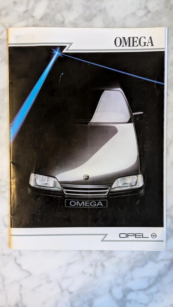 Opel Omega A folder, Ophalen of Verzenden, Zo goed als nieuw, Opel