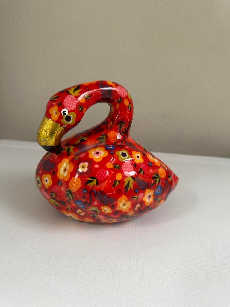 Pomme Pudou spaarpot. Flamingo., Ophalen of Verzenden, Zo goed als nieuw, Steen, Aardewerk of Keramiek, Dier