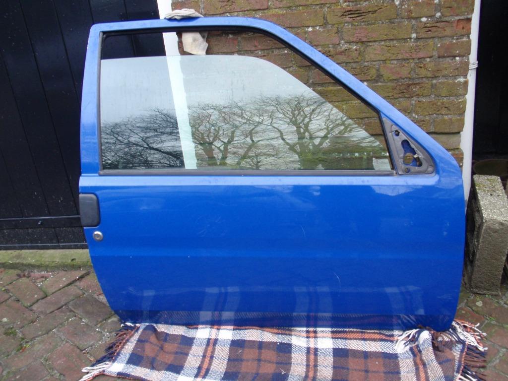 Deuren bijrijderskant  en bumpers, Peugeot 106., Auto-onderdelen, Carrosserie en Plaatwerk, Ophalen, Gebruikt, Deur, Rechts