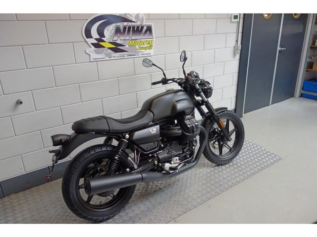 MOTO GUZZI V 7, 2 cilinders, 744 cc, Bedrijf, Onbekend