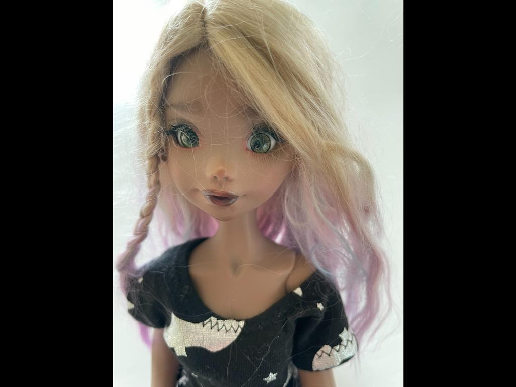 BJD Momoni in tan skin msd, Ophalen of Verzenden, Zo goed als nieuw, Pop