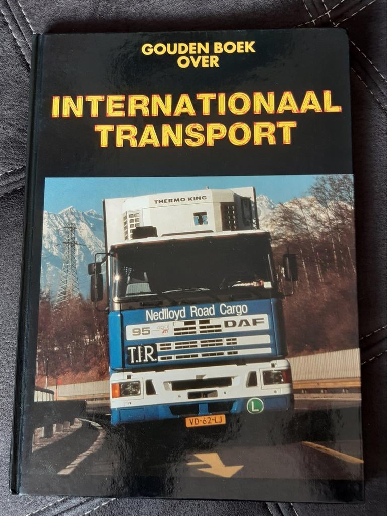 Truckstar gouden boek - Internationaal transport, Ophalen of Verzenden, Zo goed als nieuw