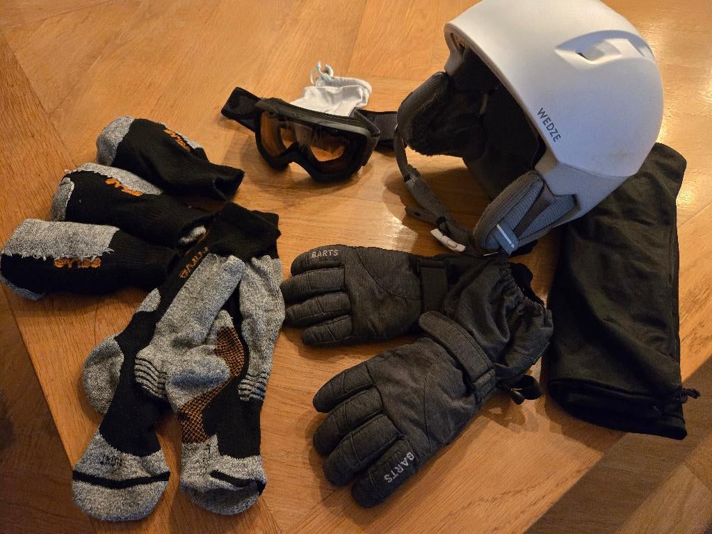 Skihelm kinder, Sport en Fitness, Skiën en Langlaufen, Overige merken, Overige typen, Ophalen of Verzenden, Zo goed als nieuw
