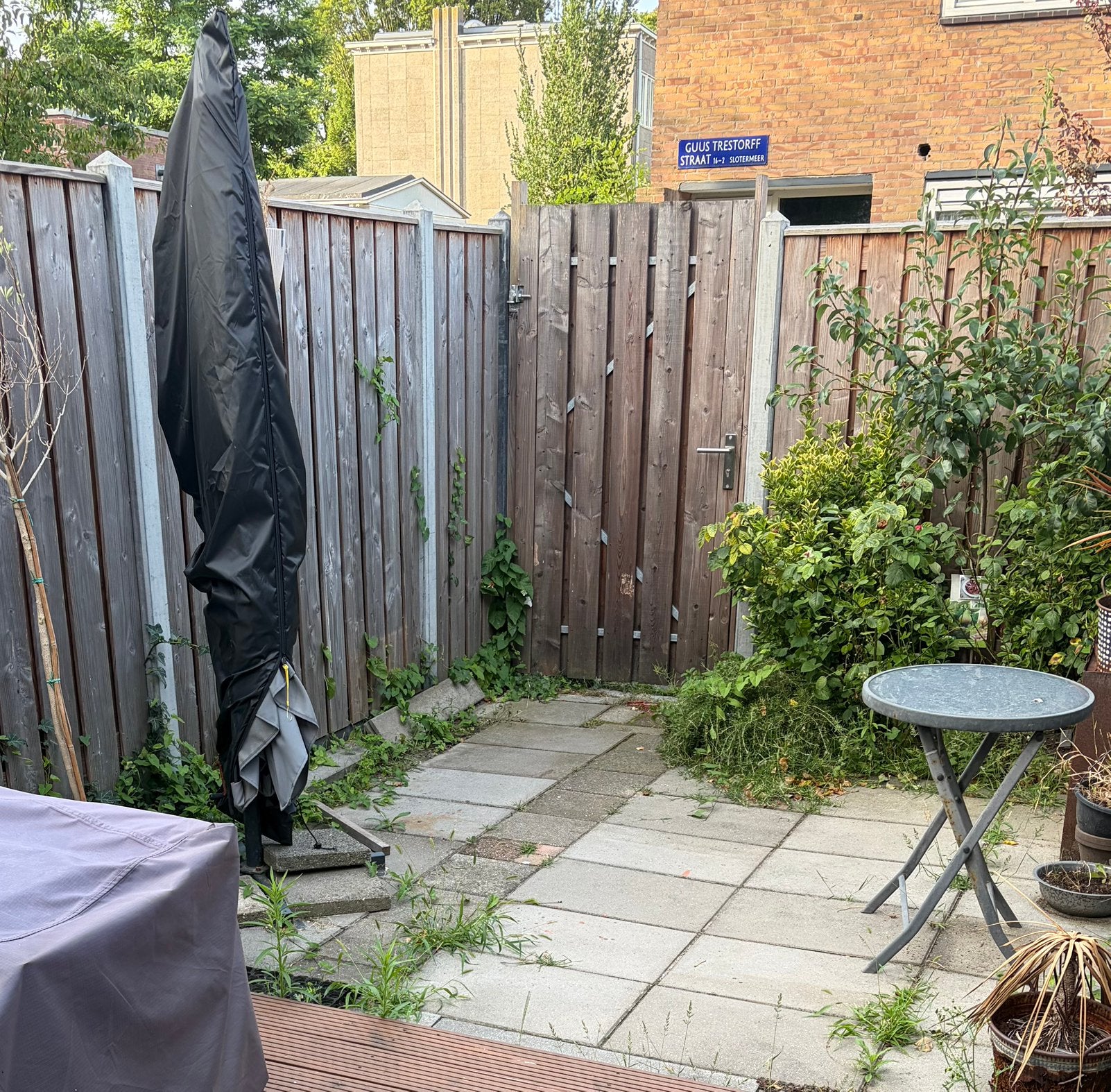 GRATIS tegels voor tuin of balkon - 25m2 - zsm weg, Tuin en Terras, Tegels en Klinkers, Ophalen, Gebruikt, Beton, Terrastegels
