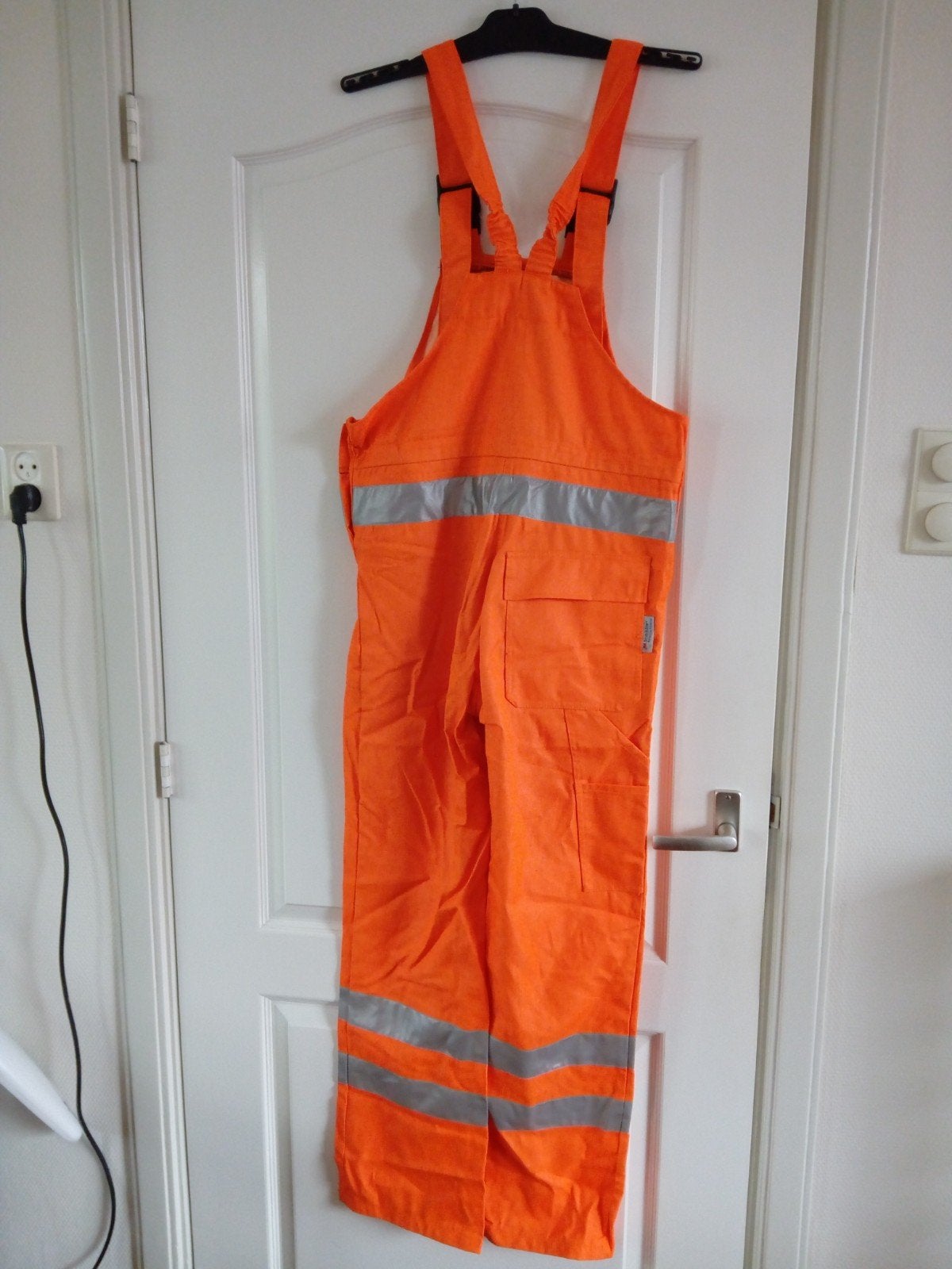 Nieuwe oranje tuinbroek - Ideaal voor WK supporter!, Ophalen of Verzenden, Nieuw, Oranje of Koningsdag, Kleding