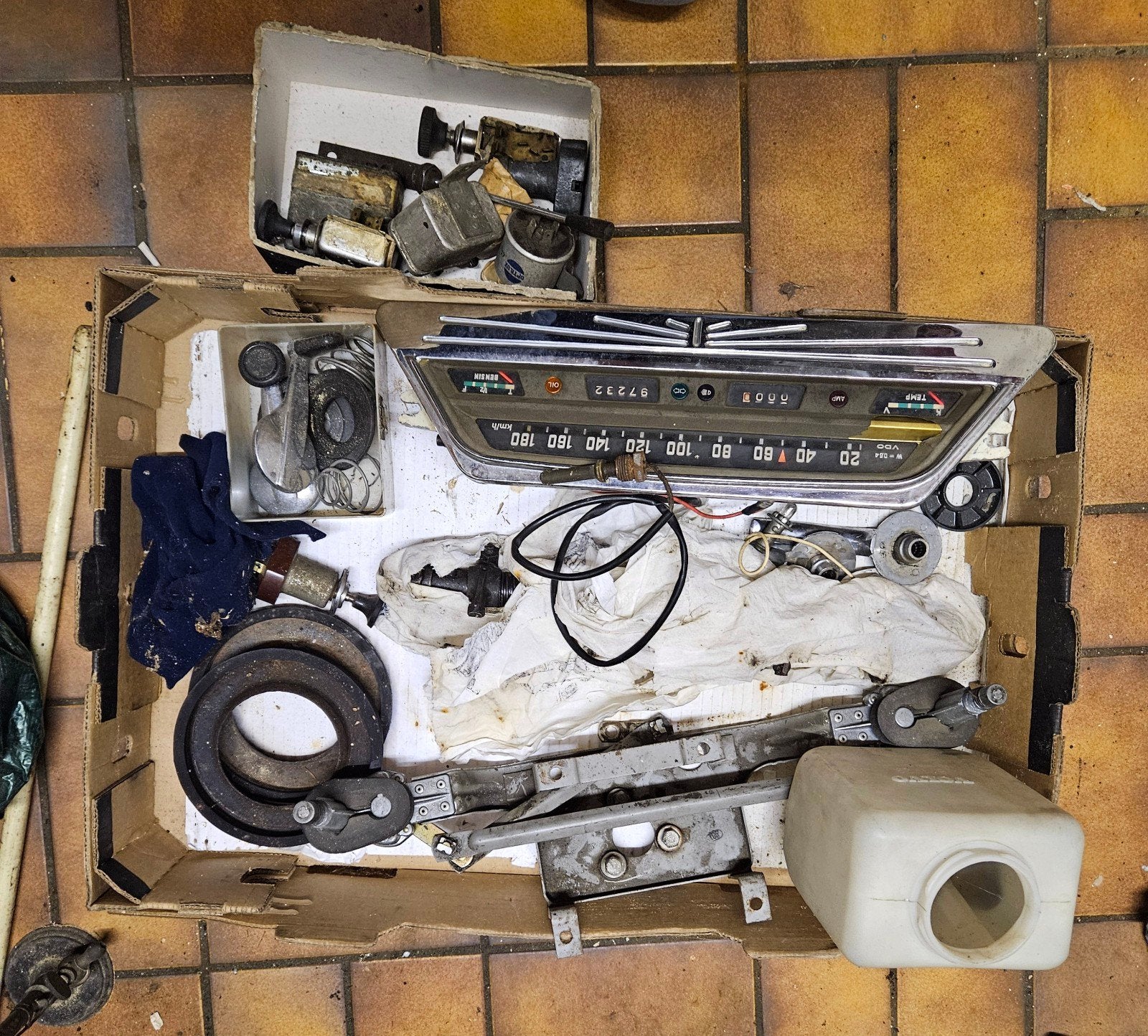 Onderdelen voor Volvo Amazon - Dashboard, ruitenwisser etc., Auto-onderdelen, Ophalen, Gebruikt, Oldtimer onderdelen
