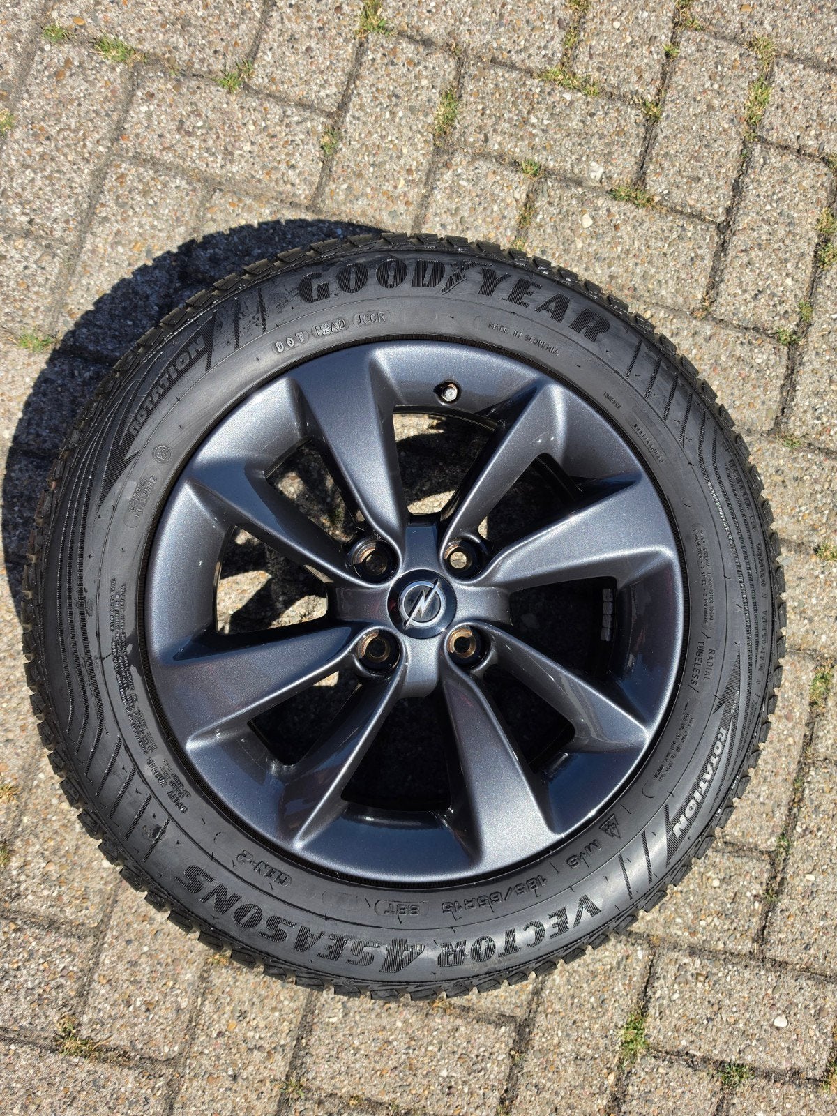 Goodyear Vector 4Seasons Gen-3 banden met Opel velgen, Auto-onderdelen, Banden en Velgen, Ophalen, Gebruikt, 15 inch, Banden en Velgen