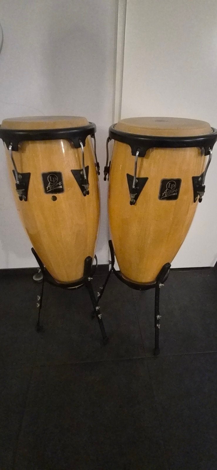LP Aspire conga set + tas + standaard, Muziek en Instrumenten, Ophalen, Gebruikt, Melodische percussie