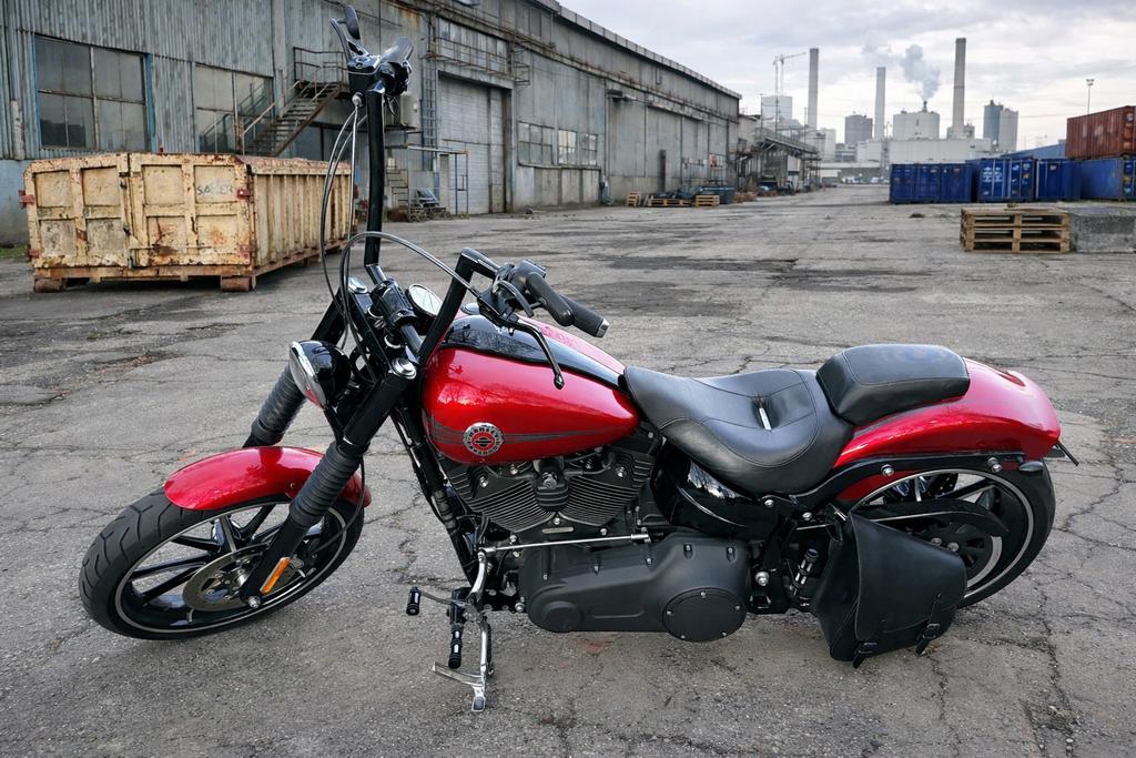 Harley Davidson - Breakout - adv. wordt niet verlengd, Motoren, Motoren | Harley-Davidson, 2 cilinders, Chopper, Particulier, Meer dan 35 kW
