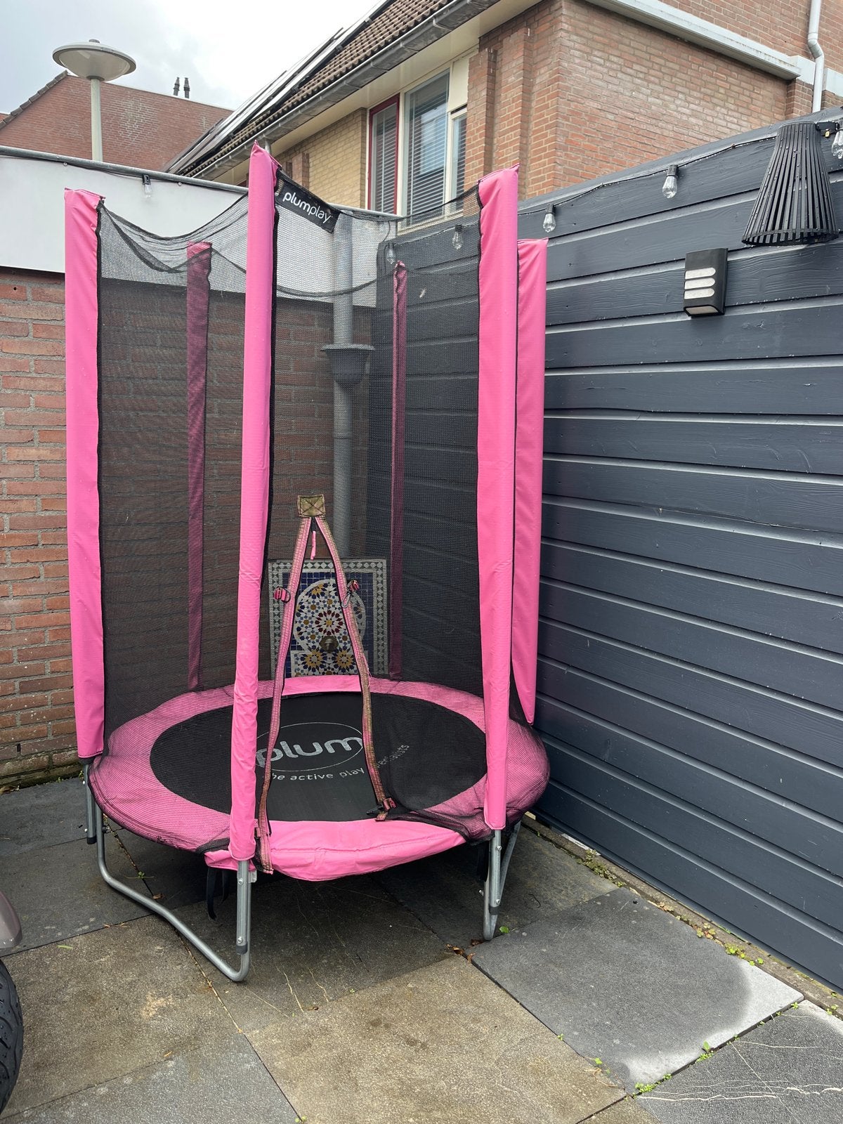 Roze Plum Trampoline met Veiligheidsnet, Kinderen en Baby's, Ophalen of Verzenden, Gebruikt