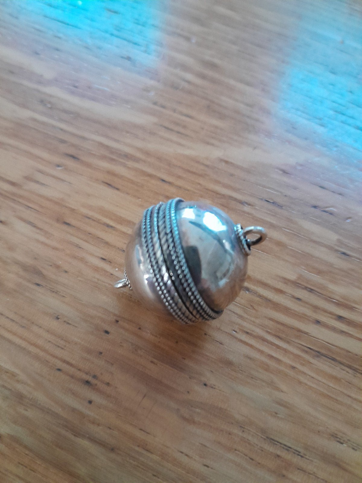 zilveren bolslot magnetisch, 20 of groter, Ophalen of Verzenden, Zo goed als nieuw, Dame