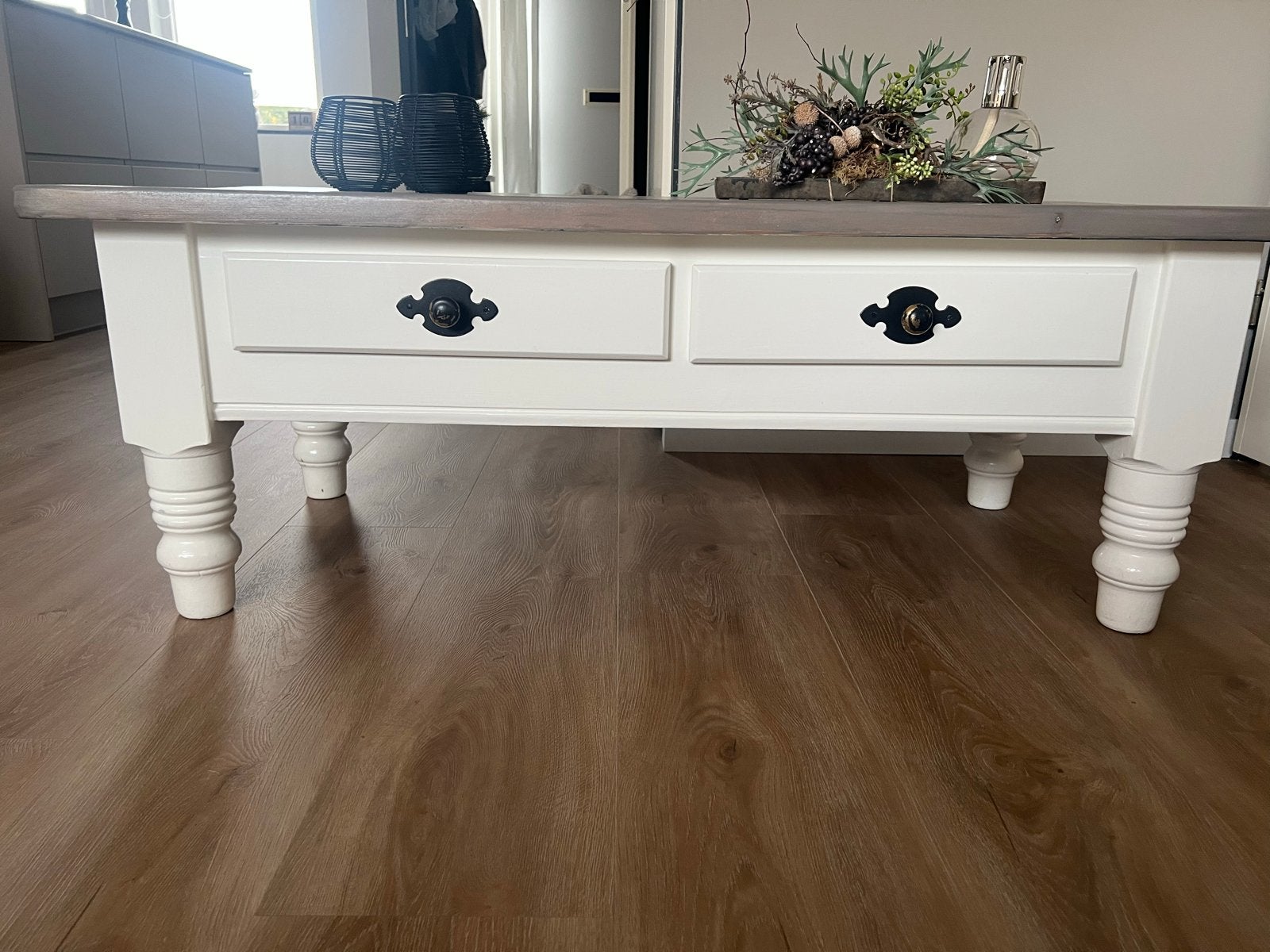 Witte salontafel van geloogd grenen met 2 lades, Huis en Inrichting, Tafels | Salontafels, Gebruikt, 100 tot 150 cm, Grenenhout