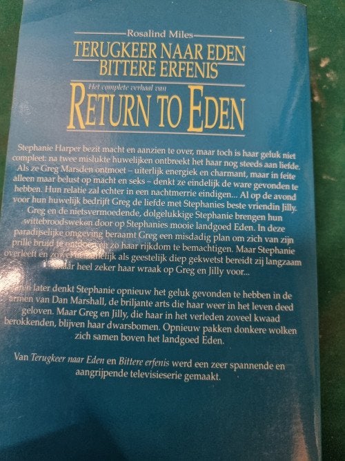 boek terugkeer naar eden bittere erfenis, Boeken, Ophalen of Verzenden