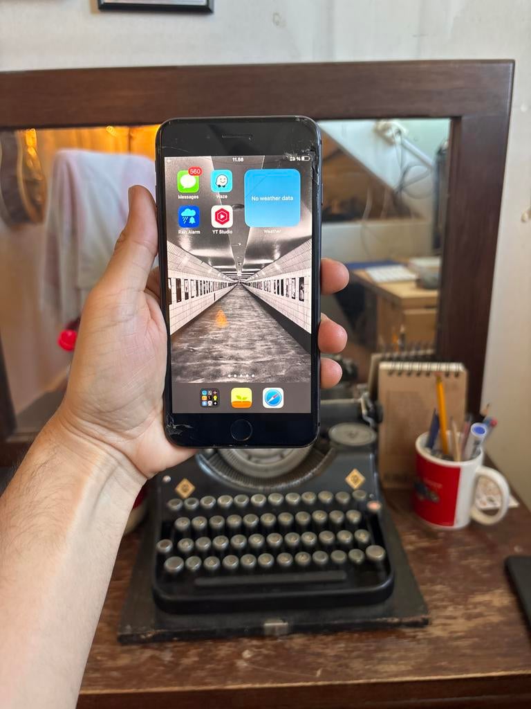 iPhone 8 Plus 64 GB - Scherm gebroken, werkt perfect!, Telecommunicatie, Mobiele telefoons | Apple iPhone, Gebruikt, IPhone 8 Plus