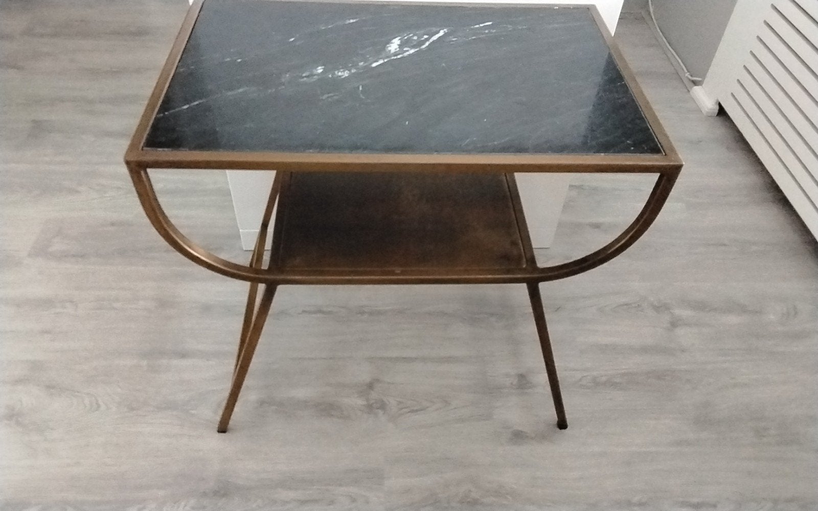 Tafeltje, Huis en Inrichting, Tafels | Bijzettafels, Ophalen of Verzenden, Rond, 45 tot 60 cm