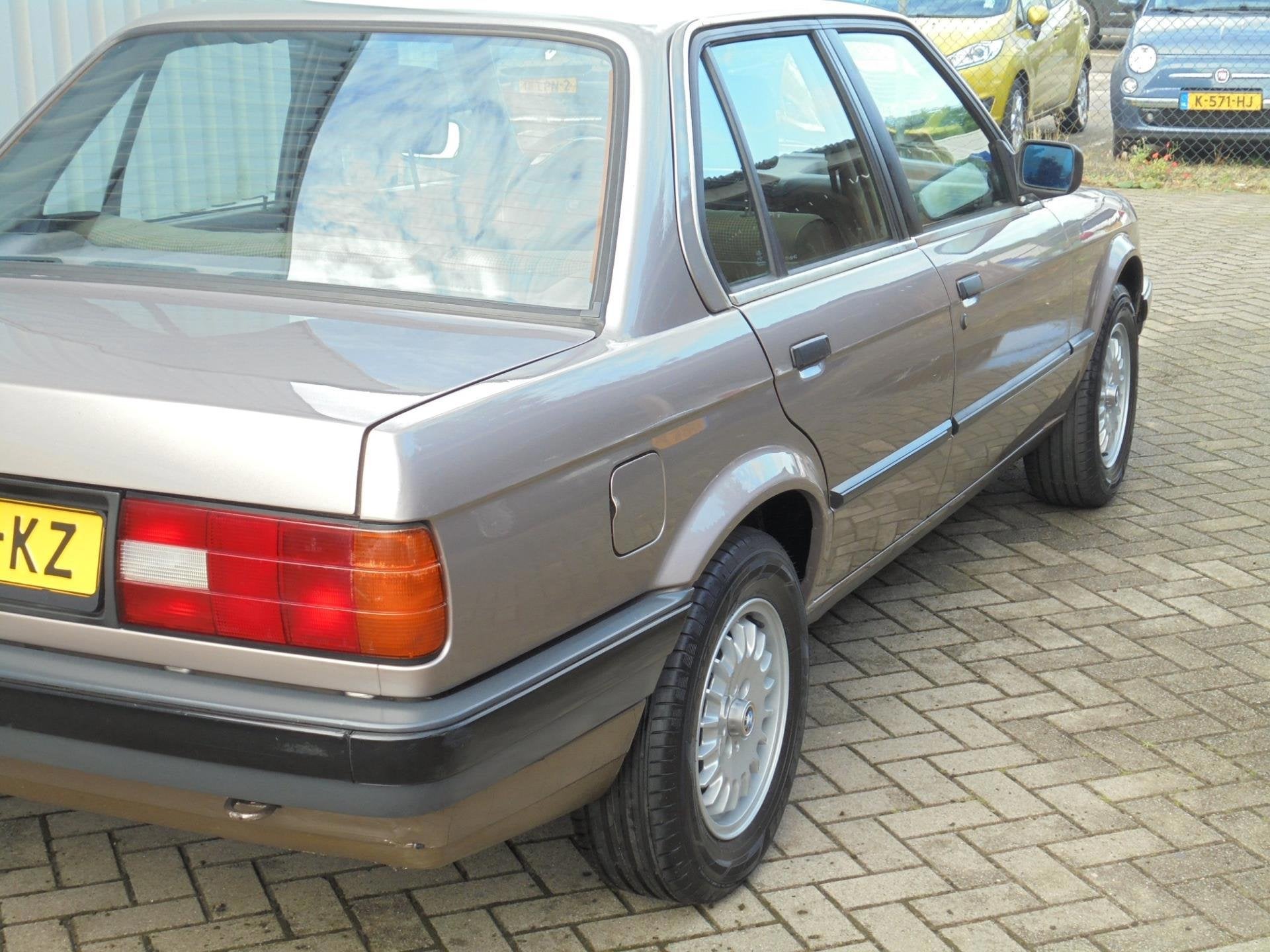 BMW 3-serie 316i 1.8l, foto 9