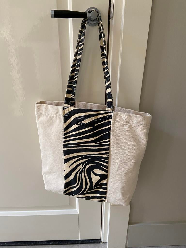 Nieuwe shopper van Levi's met zebraprint, Ophalen of Verzenden, Nieuw, Beige, Overige merken