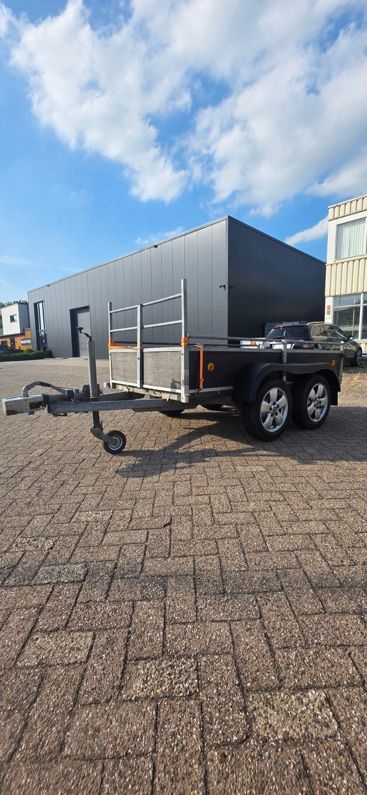 Dubbelassige aanhanger - Volledig gerestaureerd, Ophalen, Zo goed als nieuw