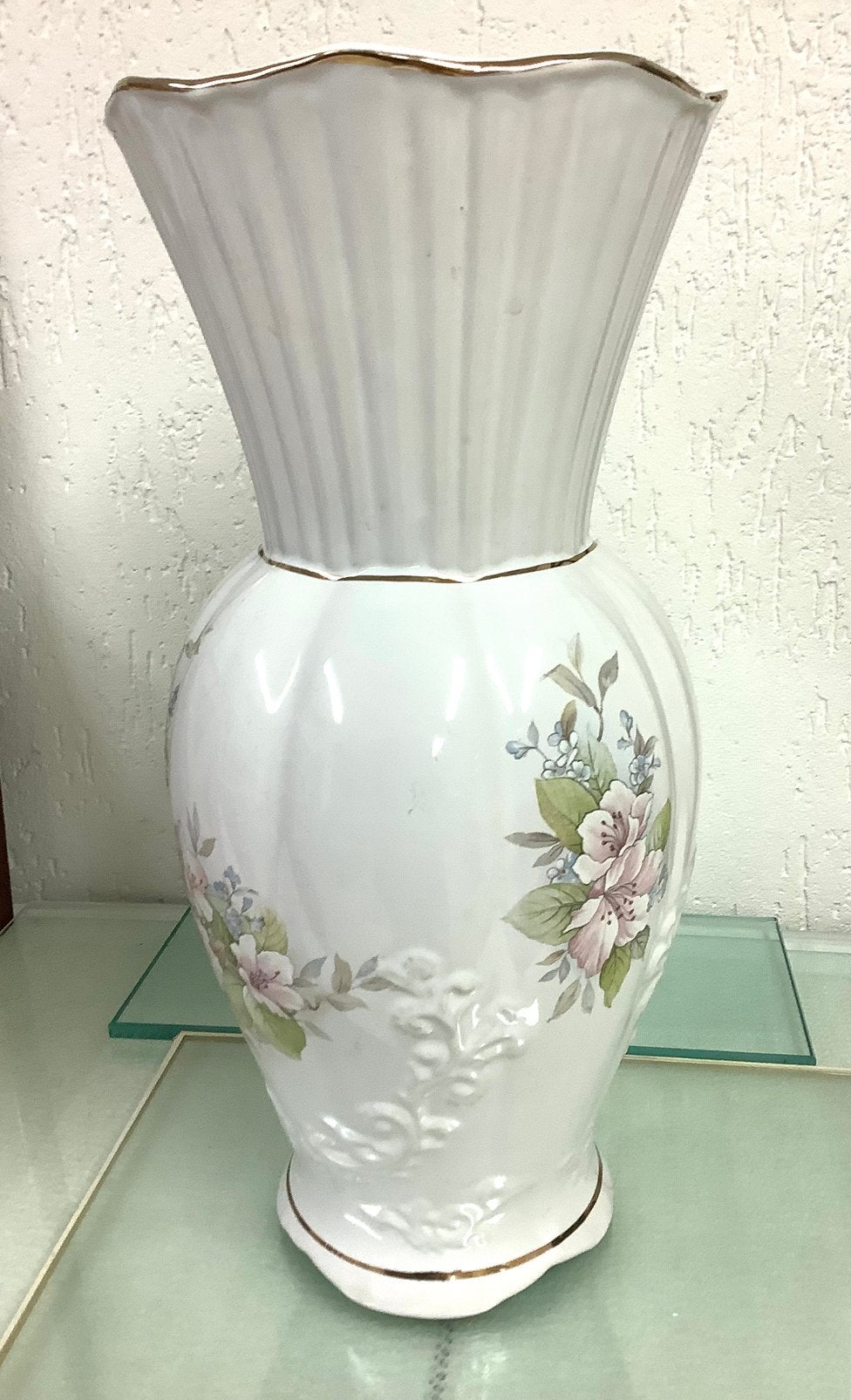 Vaas blossom time Maryleigh Pottery, Ophalen, Zo goed als nieuw