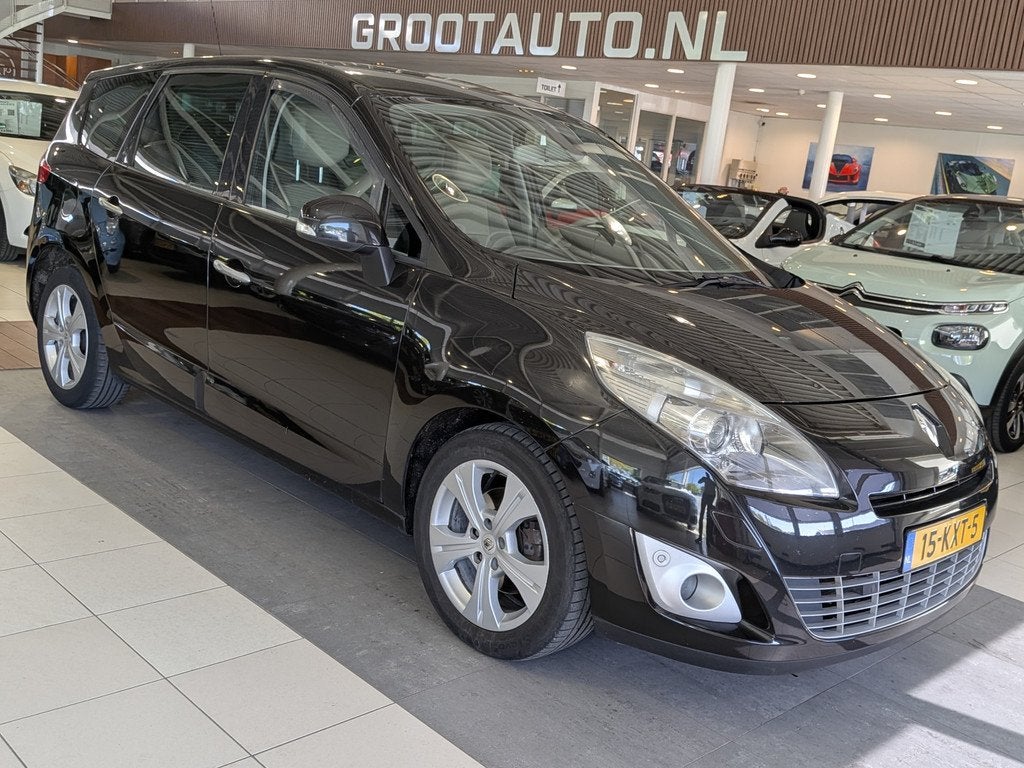Renault Grand Scénic 2.0 Privilege Automaat Airco, Cruise C, Gebruikt, Beige, 4 cilinders, Automatische klimaatregeling