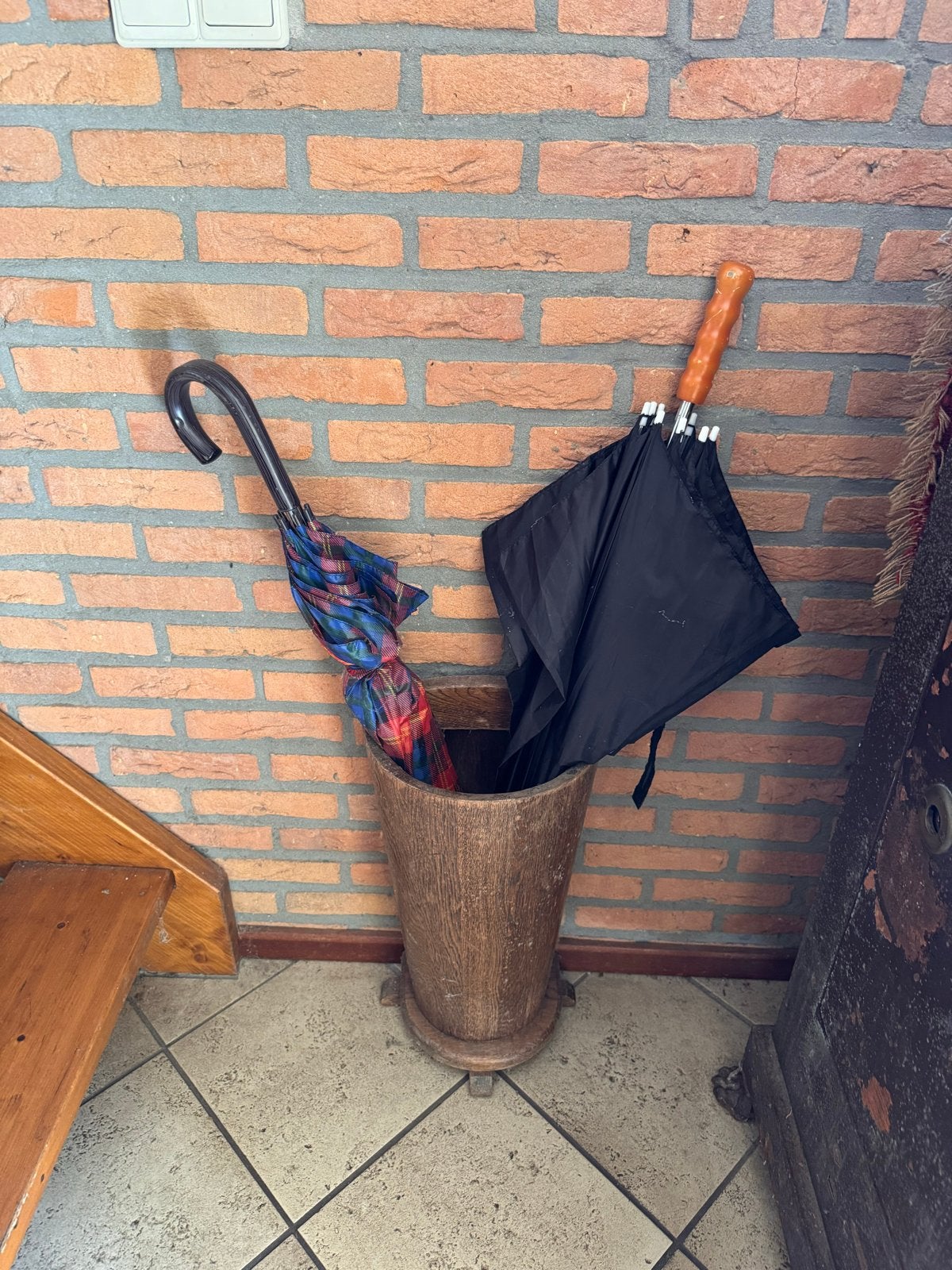 Vintage eikenhouten half ronde paraplubak, Huis en Inrichting, Woonaccessoires | Paraplubakken, Ophalen, Gebruikt, Hout