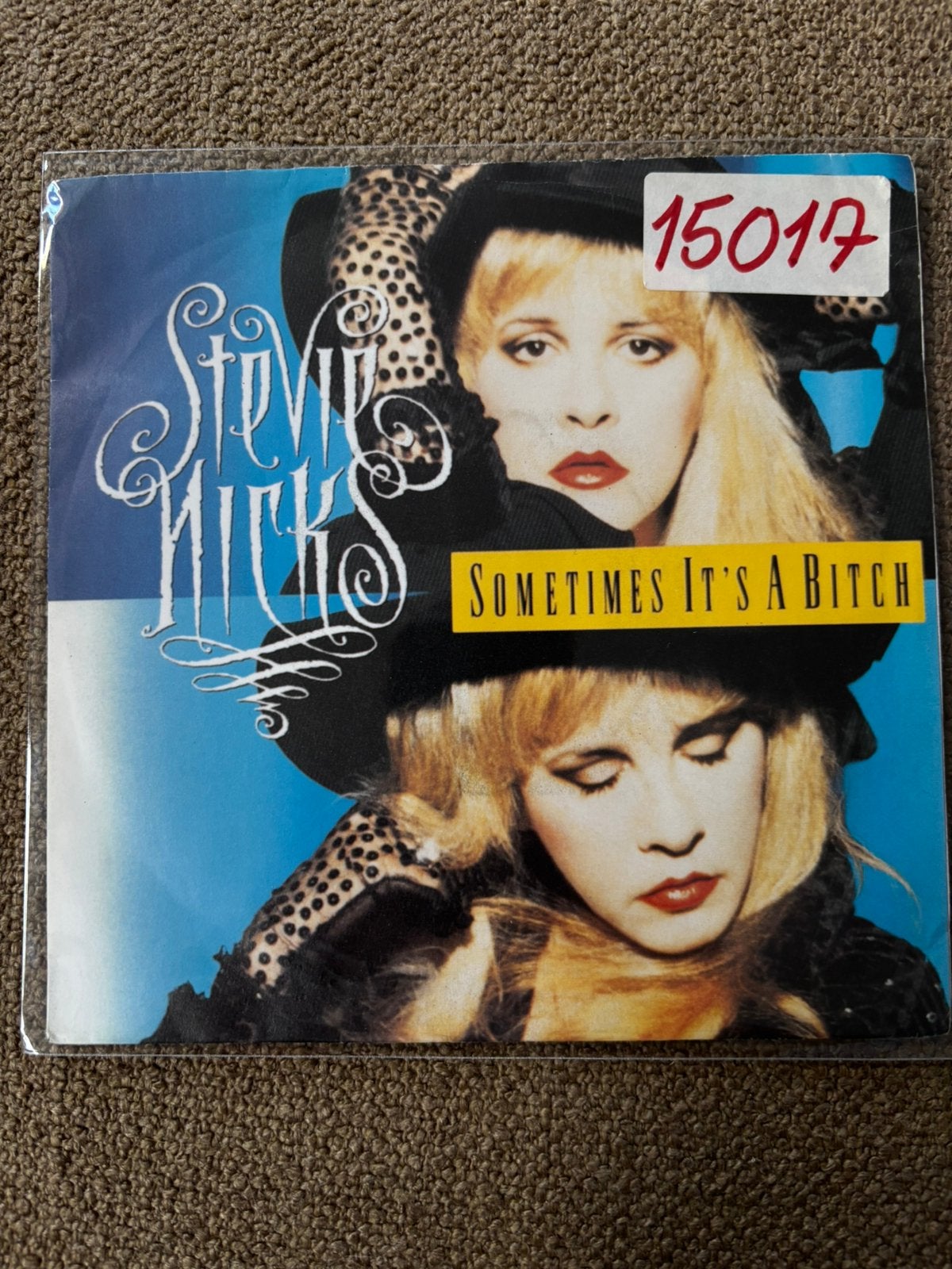 Stevie Nicks - Sometimes it’s a Bitch, Ophalen of Verzenden, Gebruikt, 7 inch, Pop