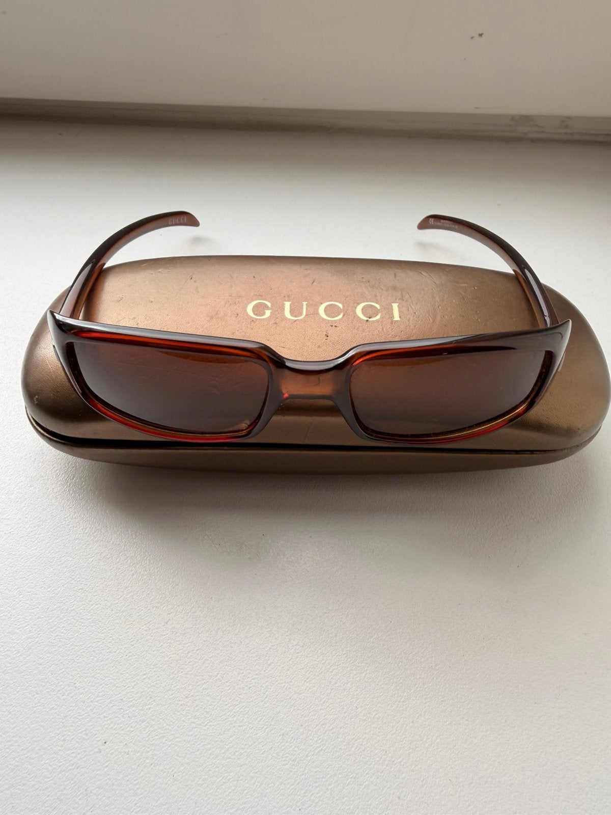 Gucci zonnebril, Ophalen of Verzenden, Zo goed als nieuw, Zwart, Overige merken
