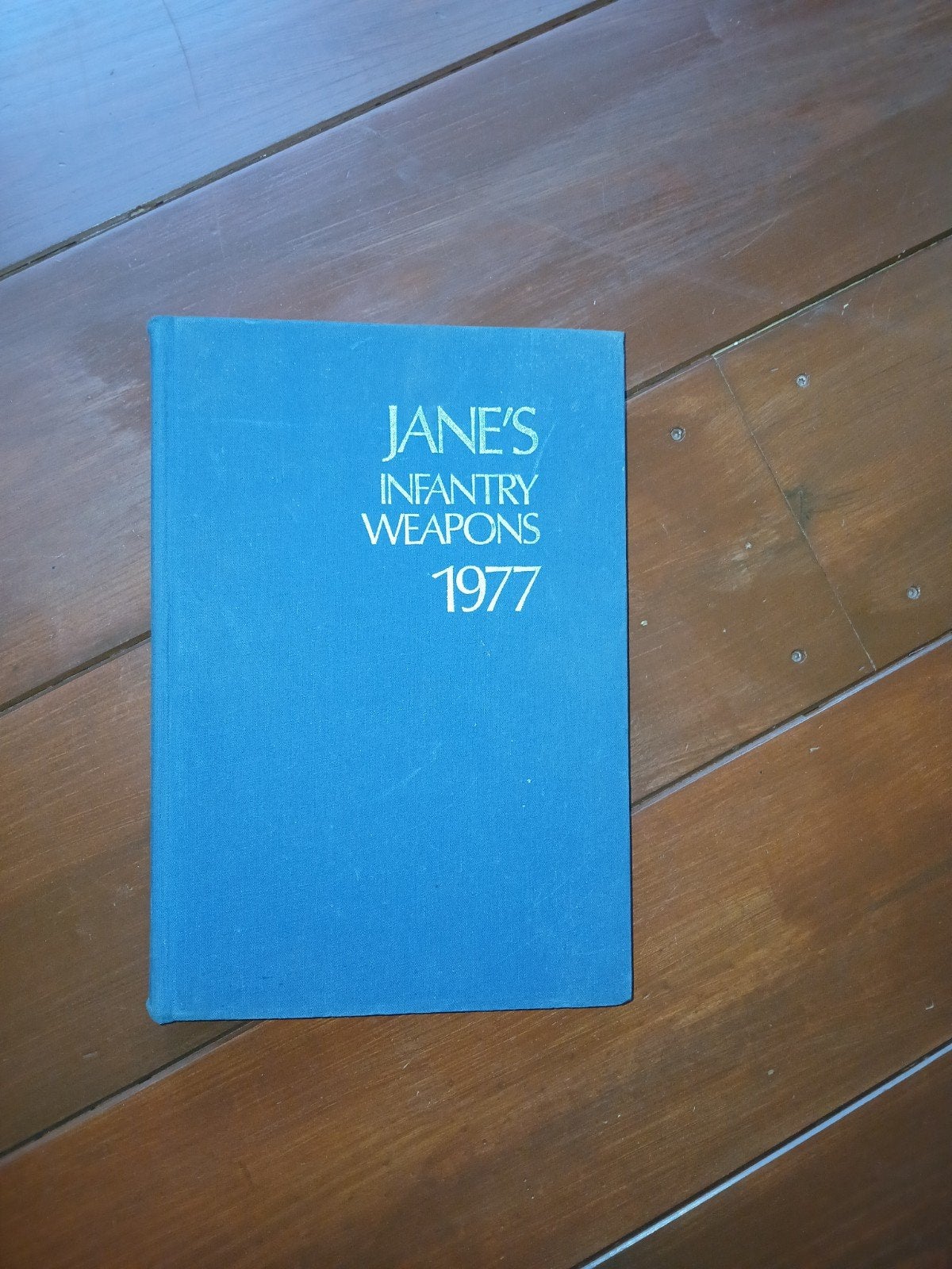 De wapens bijbel van jane,s, Ophalen of Verzenden, Landmacht, Nederland, Boek of Tijdschrift