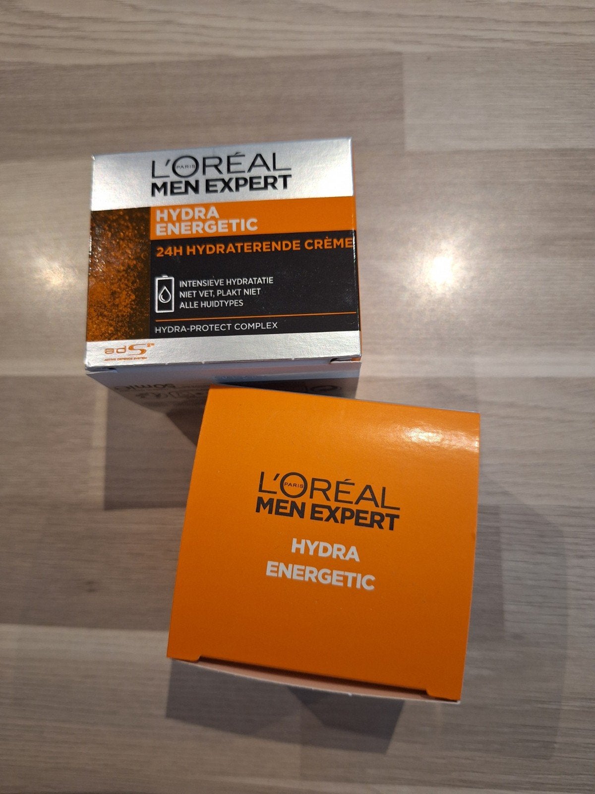 2 x L'Oréal Men Expert Hydra Energetic 24H Hydraterende Crè, Ophalen of Verzenden, Nieuw, Gehele gezicht, Verzorging