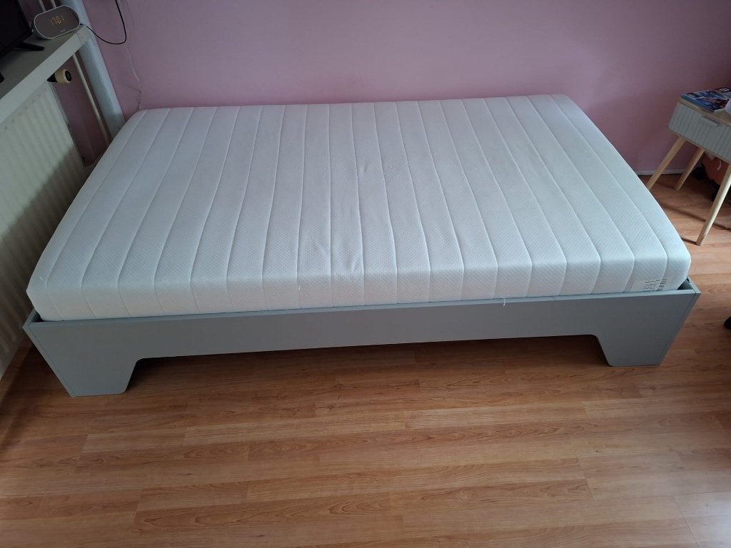 Te Koop, twijfelaar bed., Ophalen, Gebruikt, Grijs, Hout