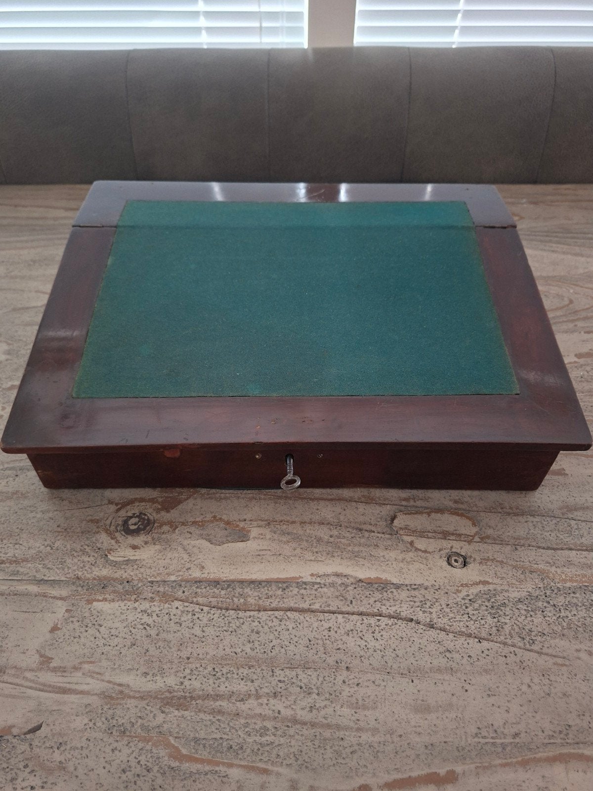 Antiek houten schrijfdoos met groen vilt en lade, Antiek en Kunst, Ophalen of Verzenden