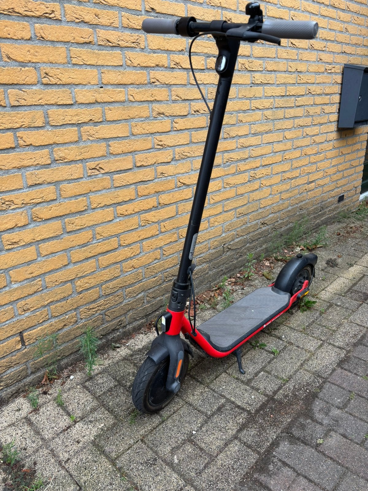 Ninebot e step, Fietsen en Brommers, Ophalen, Zo goed als nieuw, Elektrische step (E-scooter)