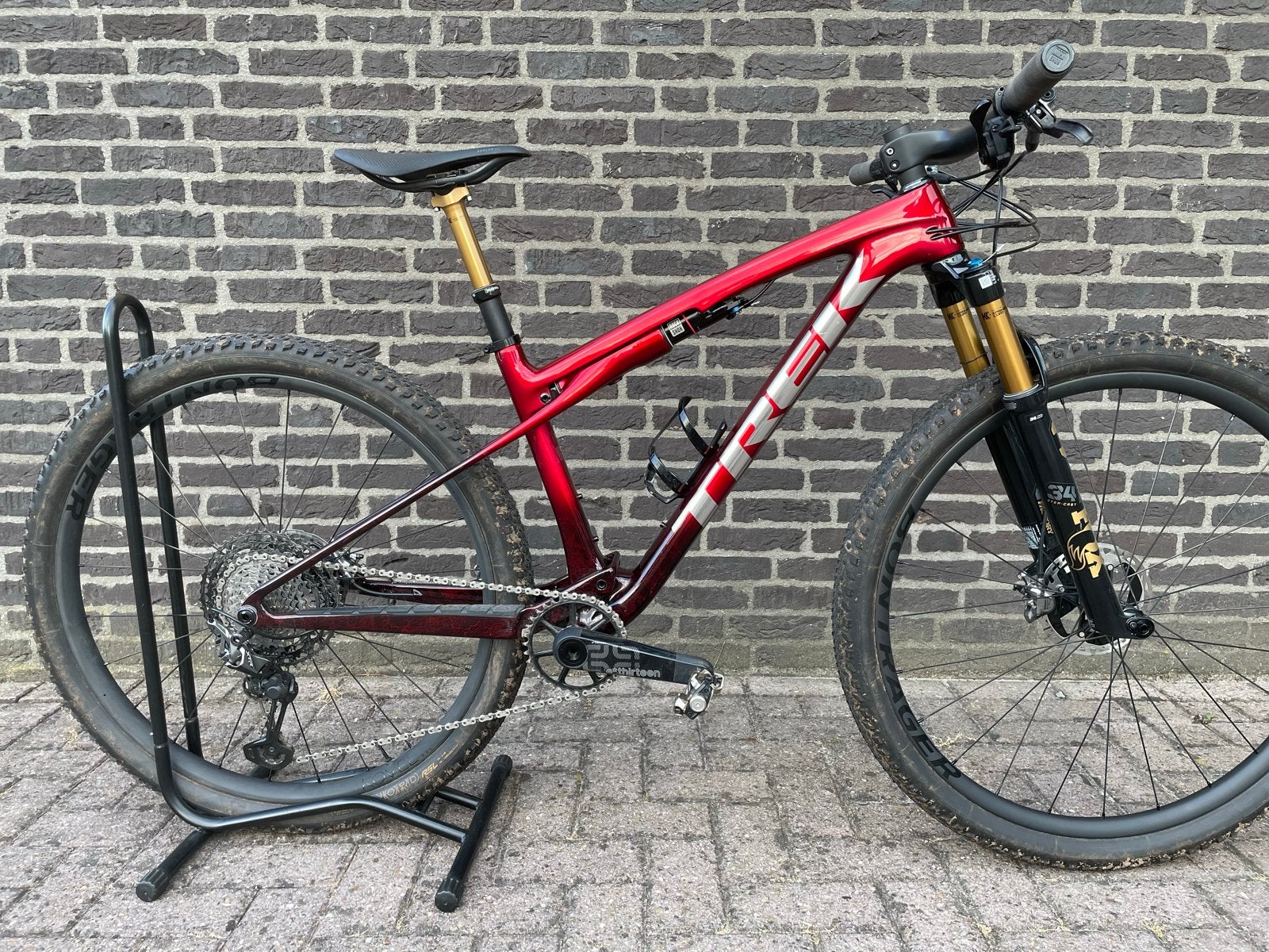 Trek Supercaliber SLR 9.9 XTR Gen 2 M – SLR – Nieuwstaat, Fietsen en Brommers, Fietsen | Mountainbikes en ATB, Ophalen, Zo goed als nieuw