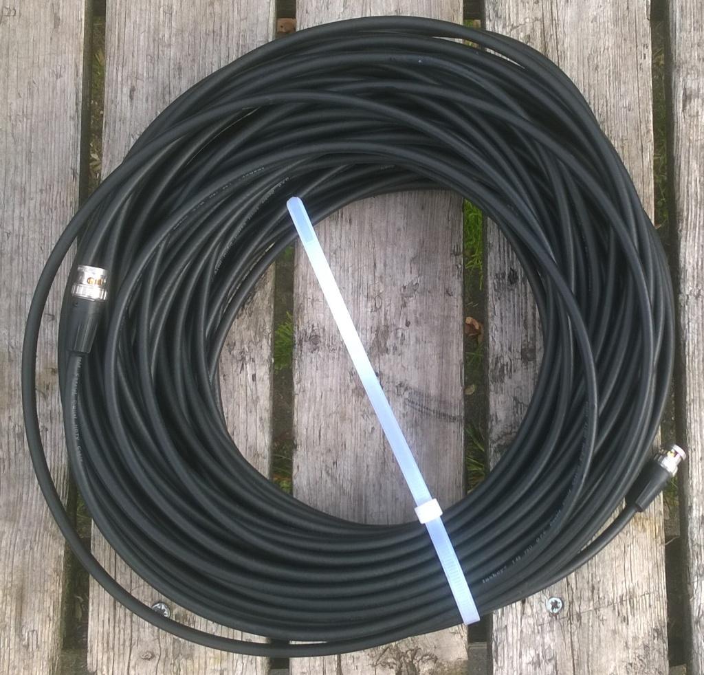 Video kabel BNC - BNC, 45 meter 75 Ohm, 10 meter of meer, Ophalen of Verzenden, Zo goed als nieuw, Allteq