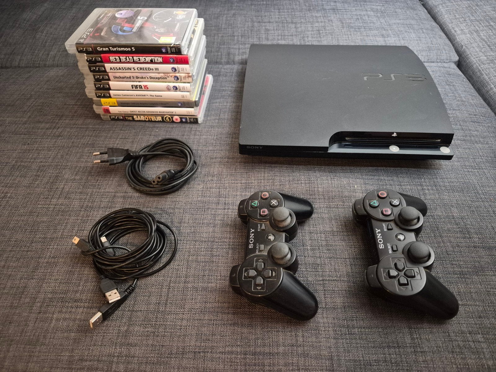 Playstation 3 Slim cech-2004b, 500gb, 2 controllers, 9 games, Spelcomputers en Games, Spelcomputers | Sony PlayStation 3, Ophalen