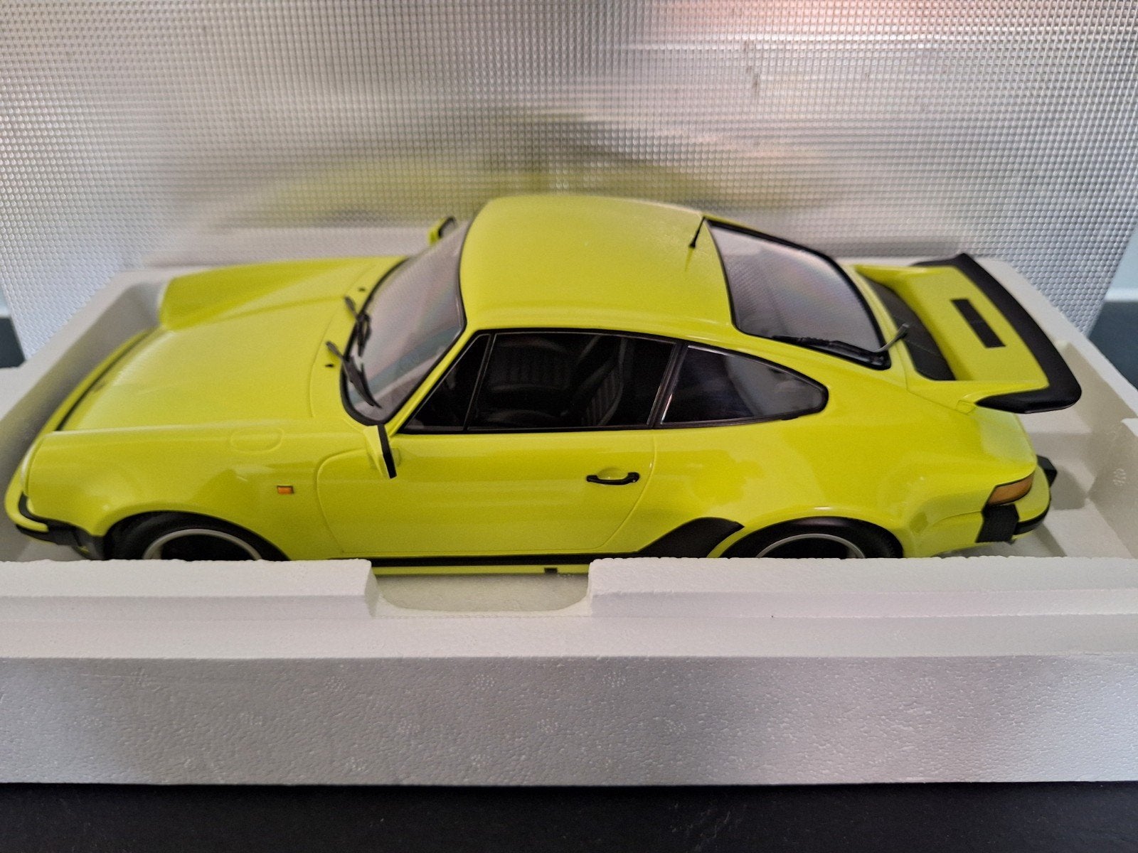 Porsche 911 Turbo 1977 Schaal 1:12, Minichamps, Auto, Nieuw, Ophalen of Verzenden