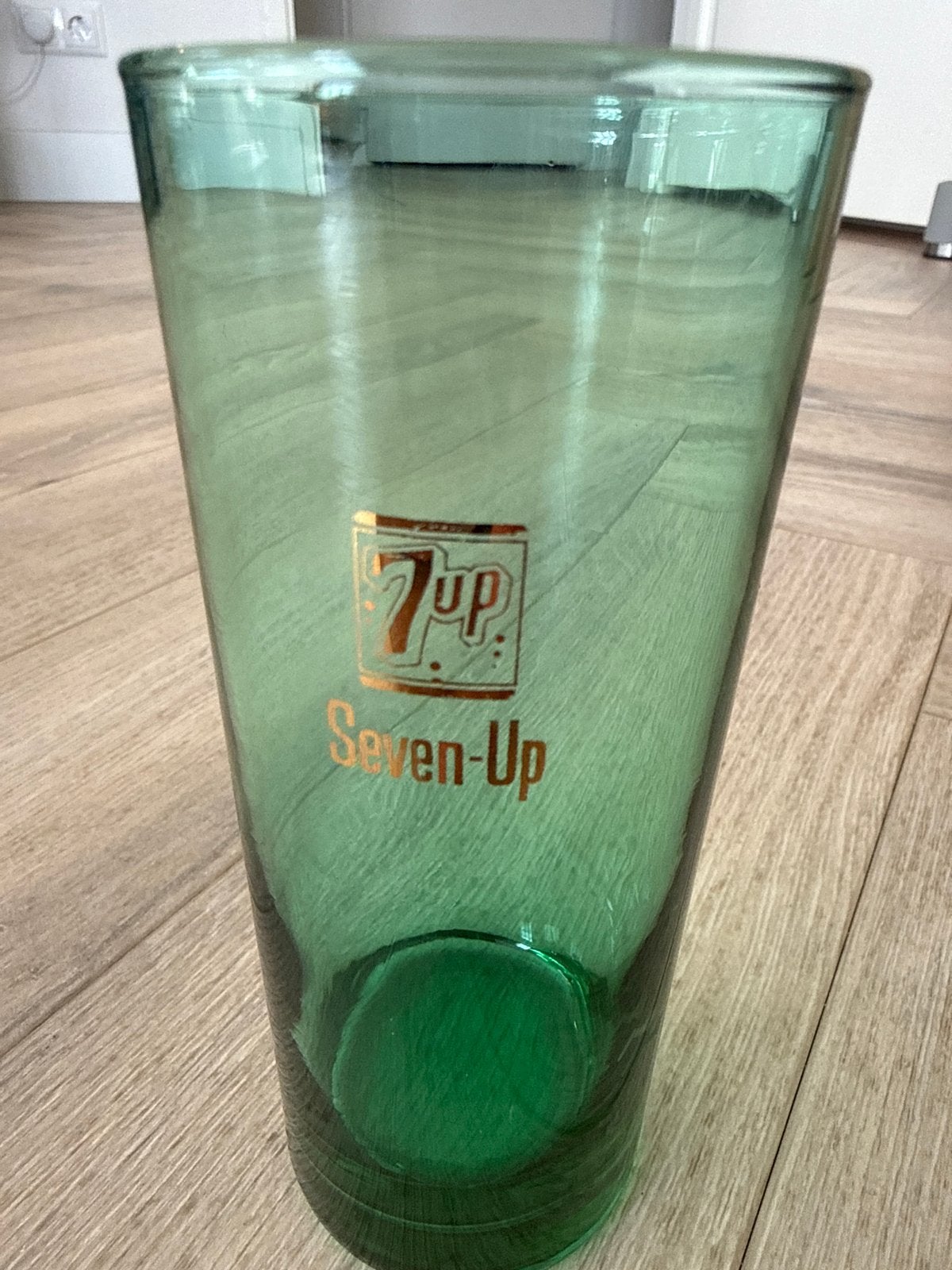 Vintage 7UP glas - Groen met gouden logo, Ophalen