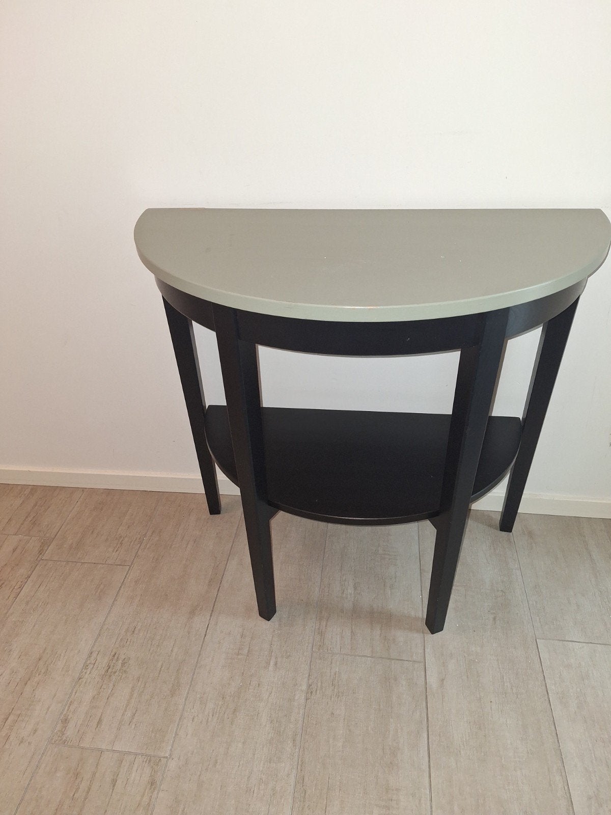Ikea Arkelstorp halfrond houten tafeltje, Huis en Inrichting, Ophalen, Gebruikt