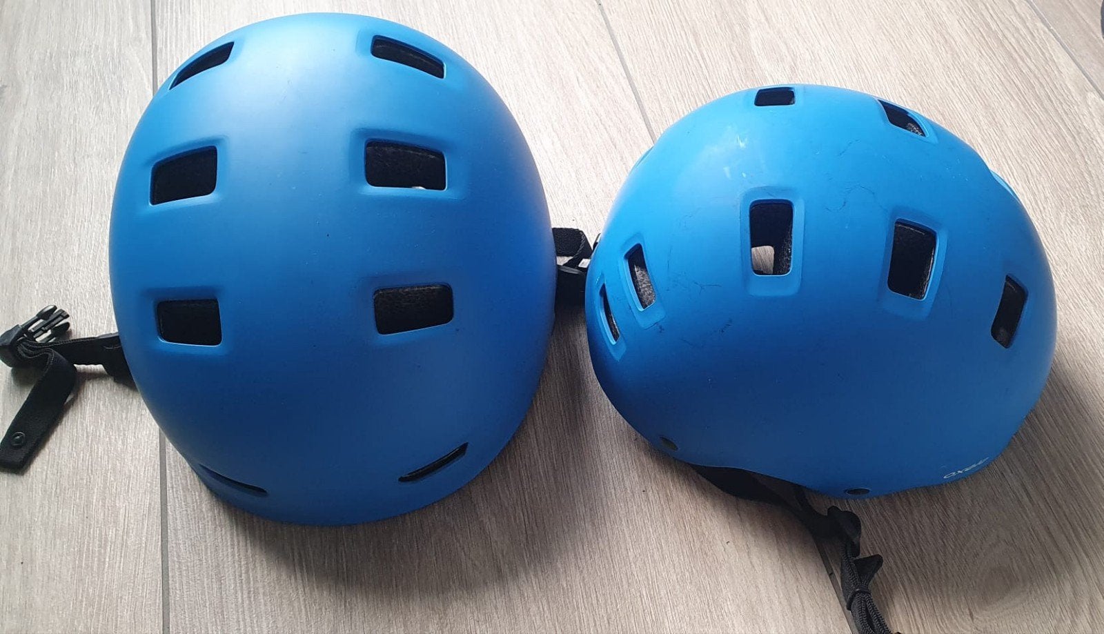2 helmen skatehelm, veilig skateboarden en/of skeeleren, Ophalen of Verzenden, M, Oxelo